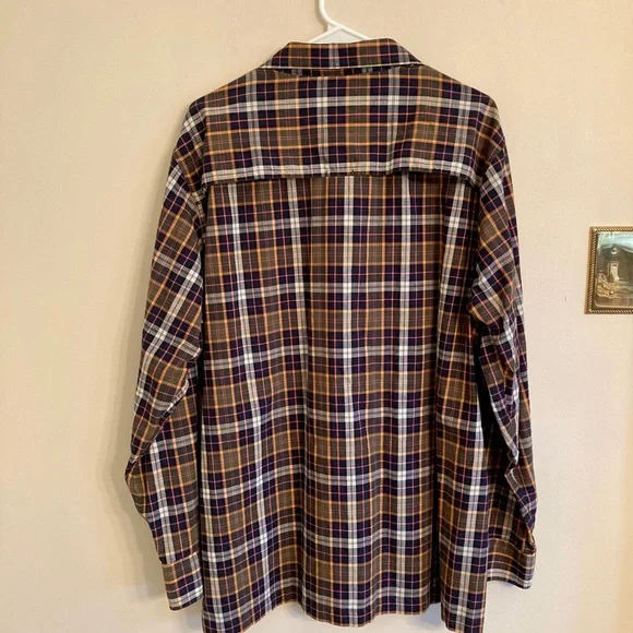 Men’s Croft & Barrow Shirt - Picture 2 of 10